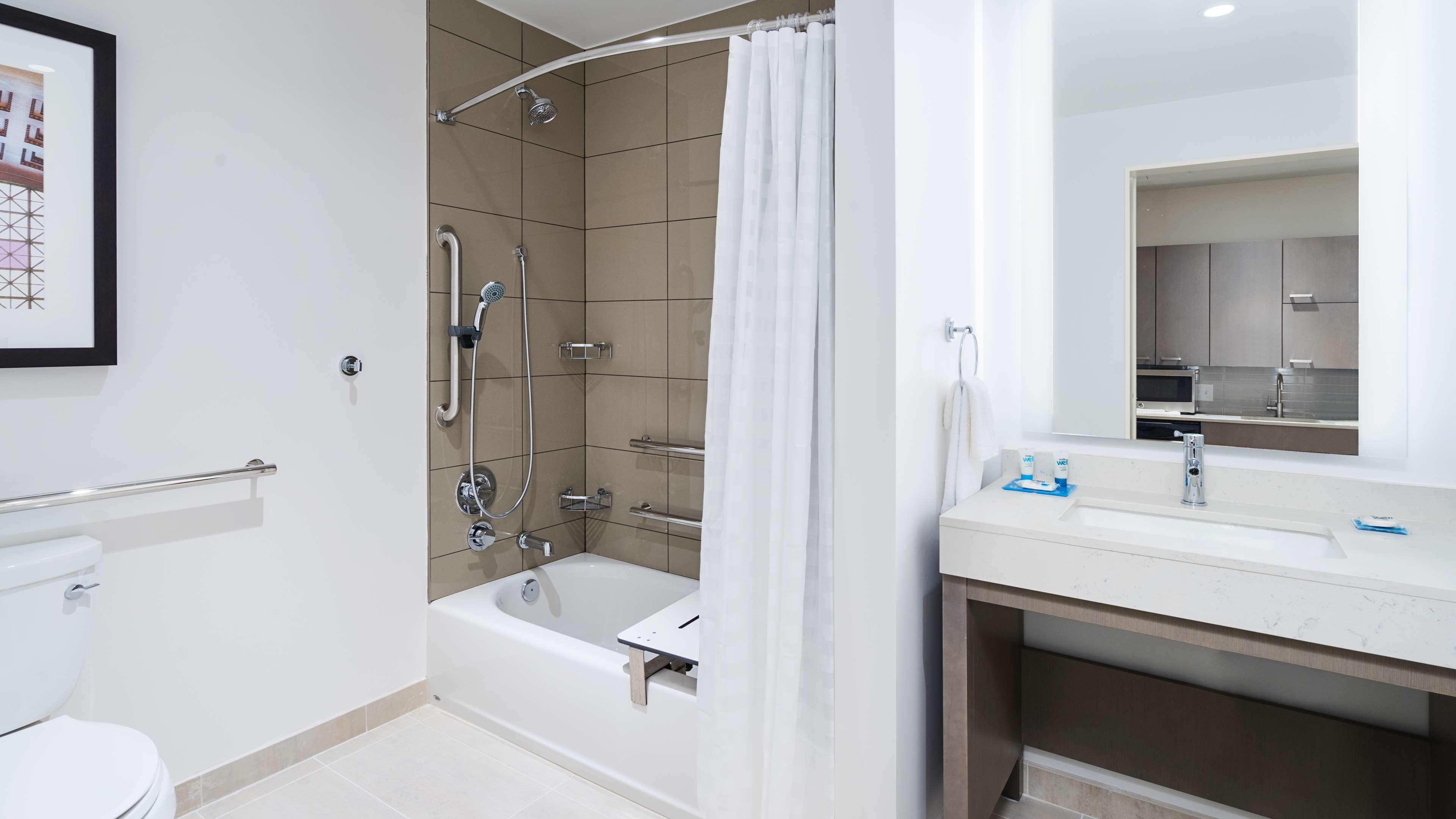 Hyatt House Washington Dc/The Wharf Hotel Exterior photo