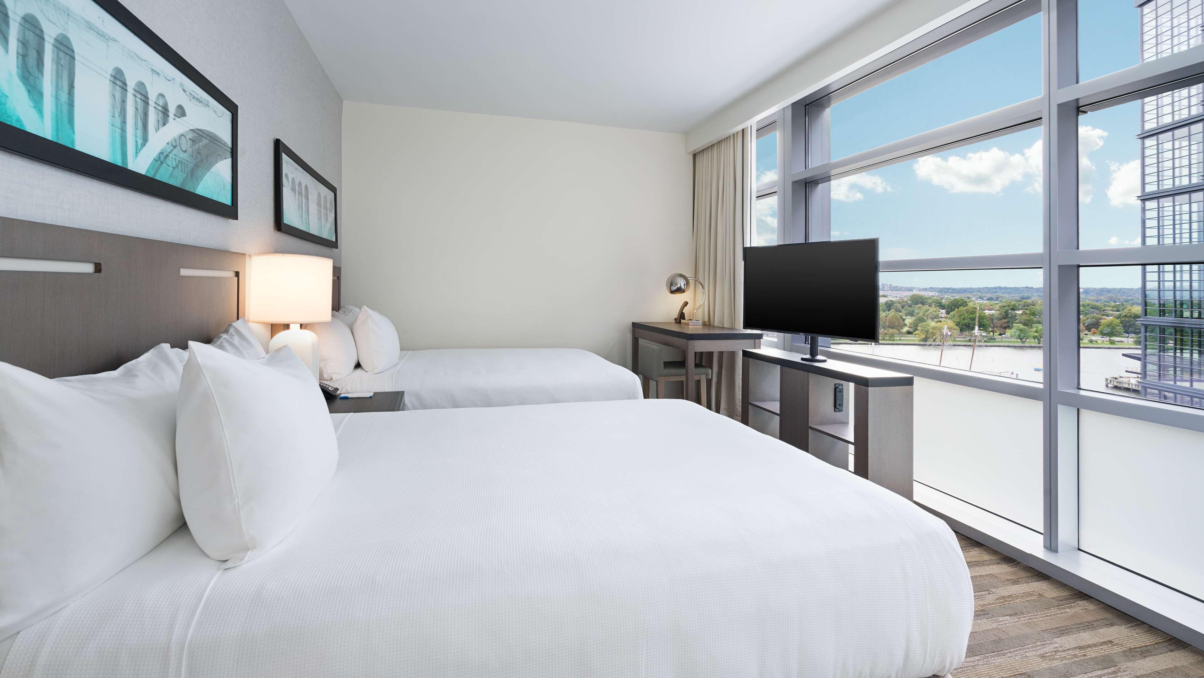 Hyatt House Washington Dc/The Wharf Hotel Exterior photo